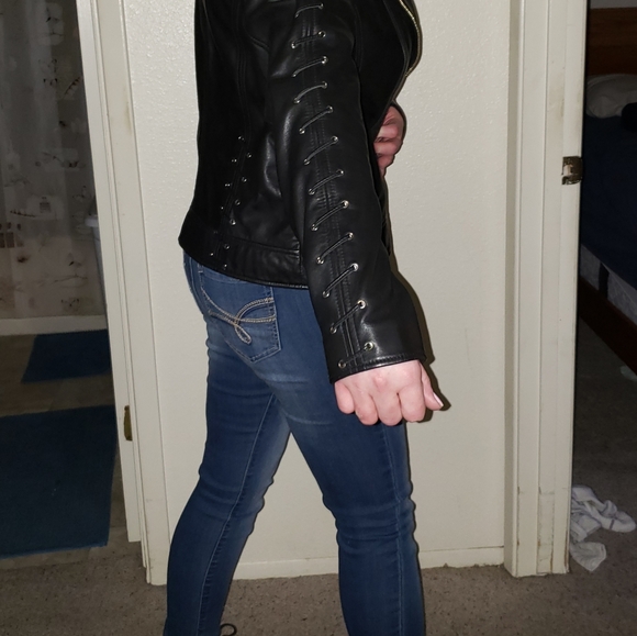 NWT Guess leather jacket - Picture 4 of 7